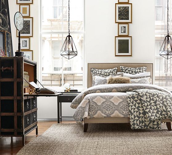 Triangle Print Quilt & Shams