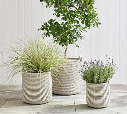 Porter Woven Planter