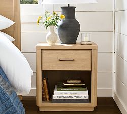 Tate Nightstand (23")