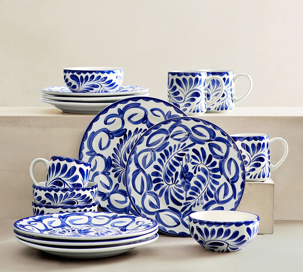 Puebla Porcelain Dinnerware Set - Blue