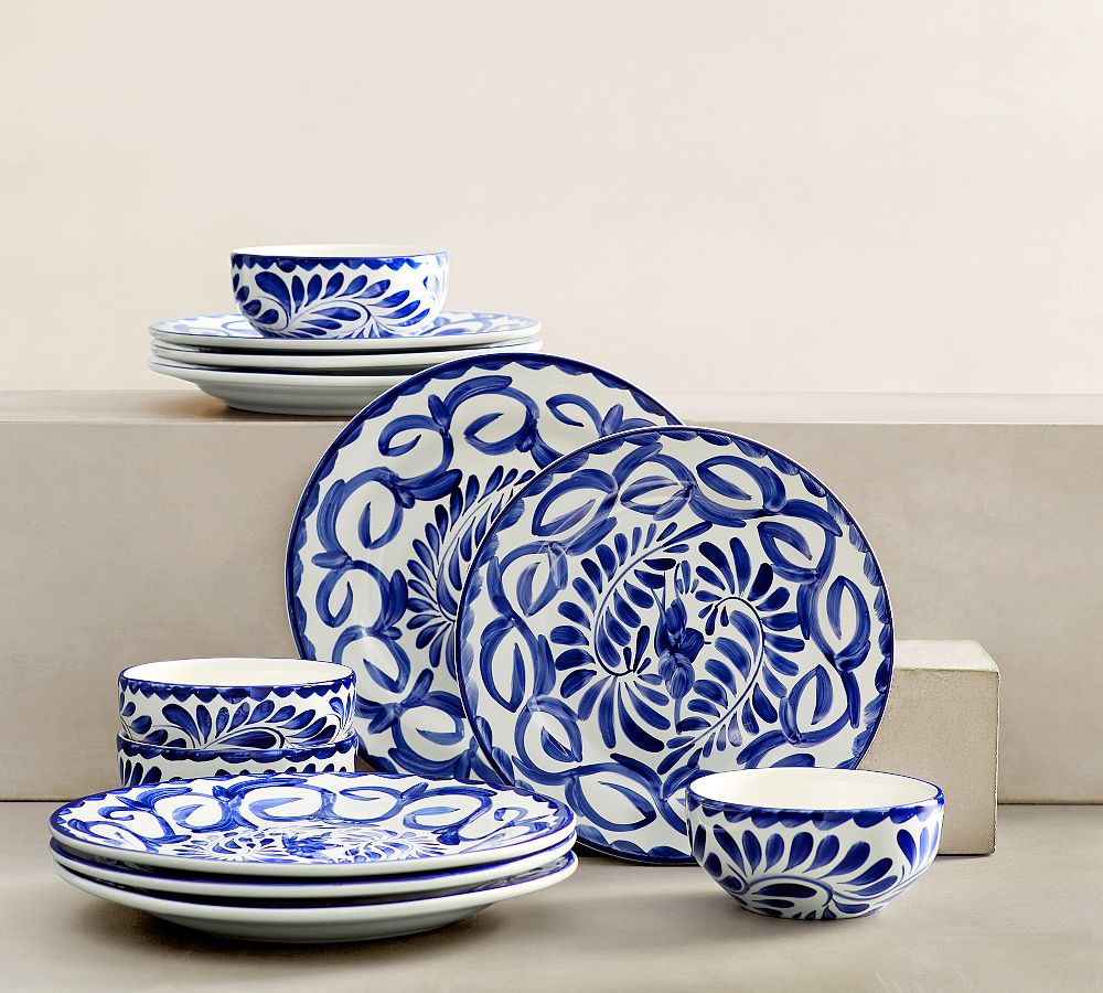 Puebla Porcelain Dinnerware Set