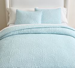 Open Box: Belgian Flax Linen Floral Stitch Quilt, Full/Queen - Sea Breeze