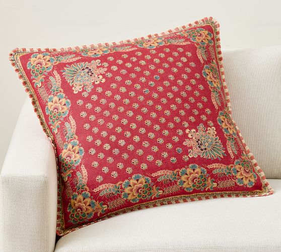 Scarlette Scalloped Flange Pillow