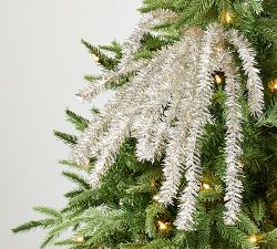 Tinsel Tree Pick