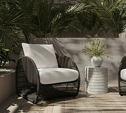 Jen Concrete Round Outdoor End Table (17")