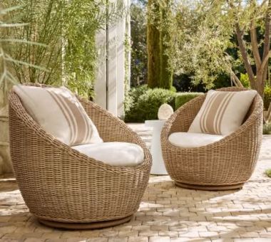 10% off Outdoor Furniture Sets
