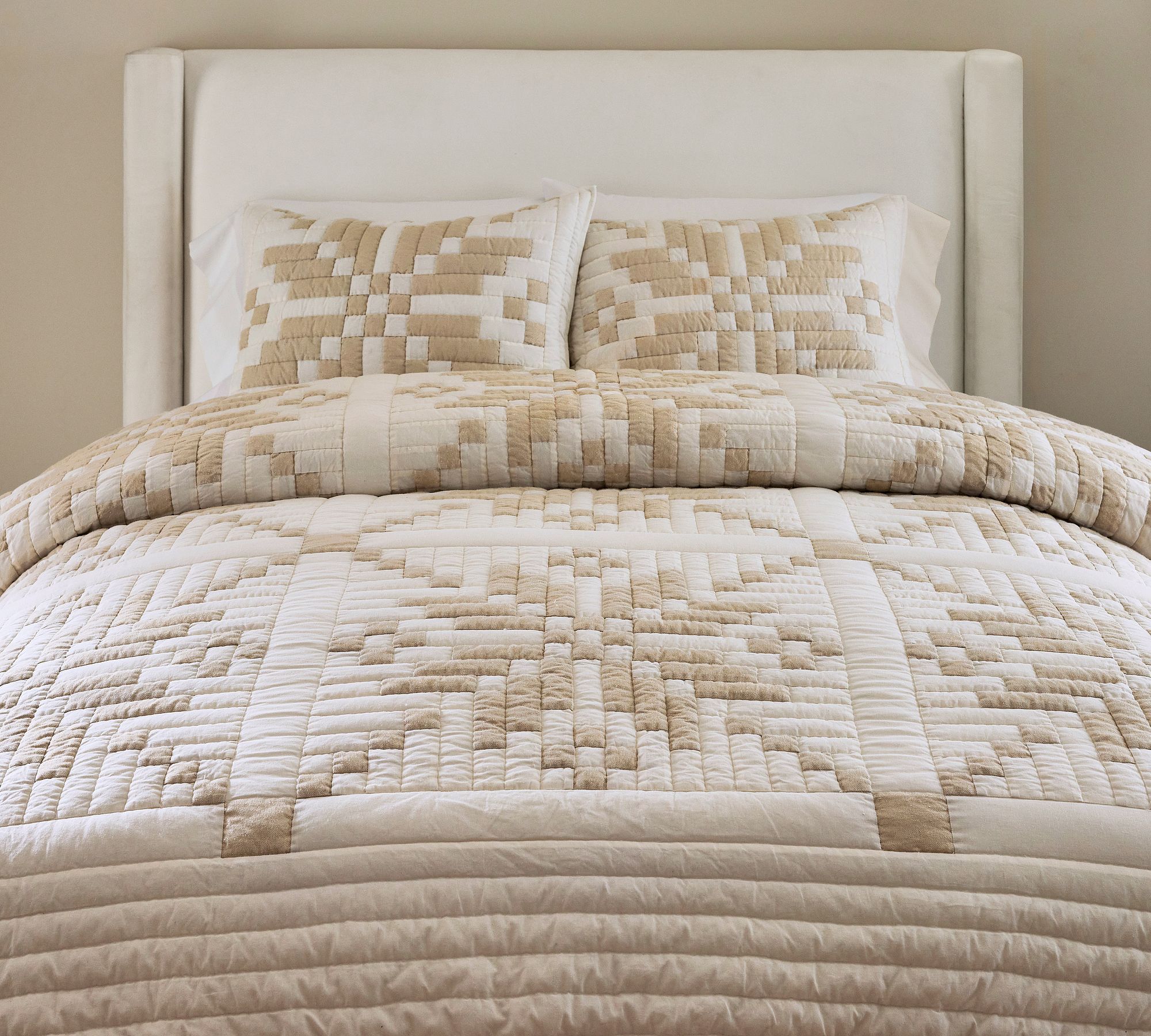 Pottery Barn Snowflake Quilt - Thumbnail 2