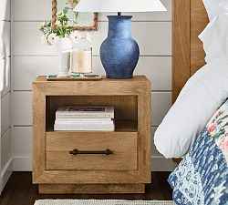 Oakleigh Nightstand (25")