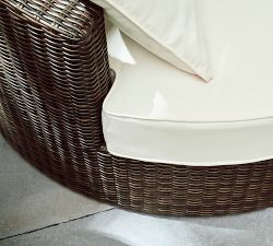 Torrey Wicker Round Swivel Outdoor Daybed