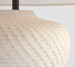 Teagan Ceramic Table Lamp (22")