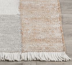 Juinni Handwoven Jute Rug