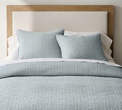 Open Box: Ultimate Summer Essential Quilt, King/Cal. King - Chambray