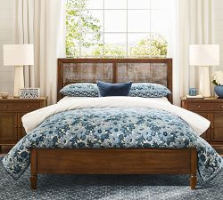 Hill Ceramic Table Lamp (29")