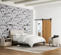 Layton Upholstered Platform Bed