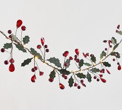 Lit Rustic Holly Berry Garland