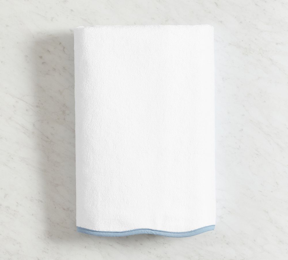 Scallop Bath Towel - Chambray