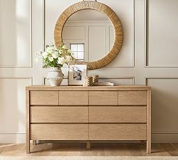 Townes 8-Drawer Dresser (64")
