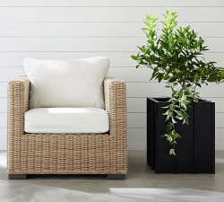 Farmstead Outdoor Planters