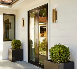 Vale Sculptural Outdoor Sconce (18")