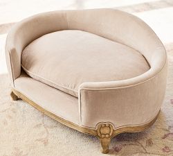 LoveShackFancy Fancy Pet Bed