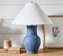 Cade Ceramic Table Lamp (26")