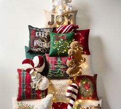 Greenport Wreath Pillow Cover