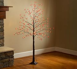 Pre-Lit Berry Holiday Tree