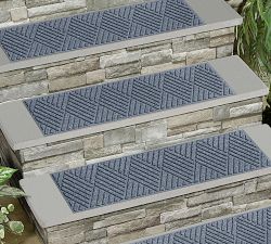 WaterHog Diamonds Outdoor Stair Treads