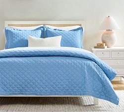 Open Box: Belgian Flax Linen Diamond Quilt, Twin/Twin XL - Cornflower