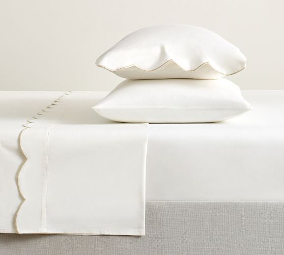 Scalloped Embroidered Sheet Set