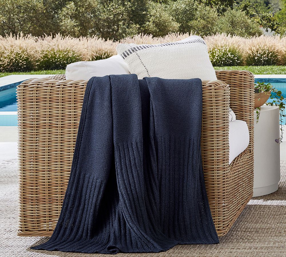 Bold Bordered Outdoor Throw - Navy, 50" x 60"
