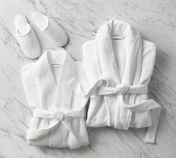 Retreat Standard Robe