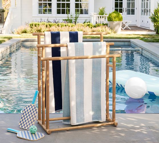 Huntington Pool Towel Solutions | Pottery Barn