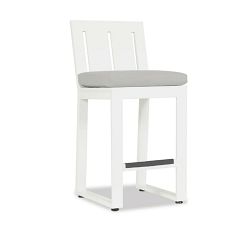 Canva Metal Outdoor Bar &amp; Counter Stools