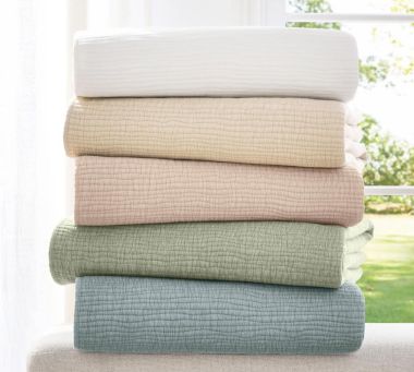 Quilts &amp; Coverlets