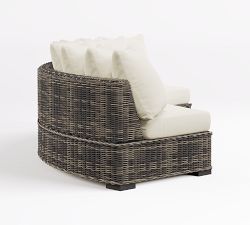 Huntington Wicker Rounded Outdoor Sectional (137")