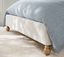 Summerville Upholstered Bed
