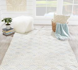 Open Box: Theros Outdoor Rug