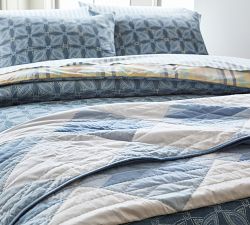 Airstream Quilted Blanket
