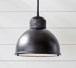 Calistoga Metal Indoor/Outdoor Pendant (13")