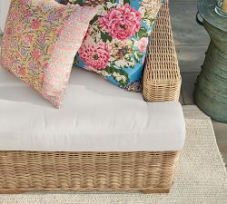 Huntington Wicker 6-Piece Slope Arm Outdoor Sectional (127")