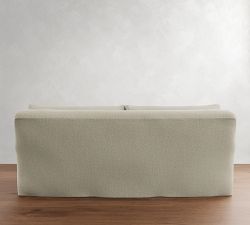 Carlisle Slipcovered Sofa (73"&ndash;90")