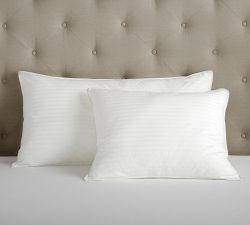 Micromax™ Down-Alternative Pillow Cover