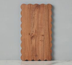 Handcrafted Square Scalloped Cutting Board