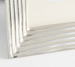 Hayes Frames