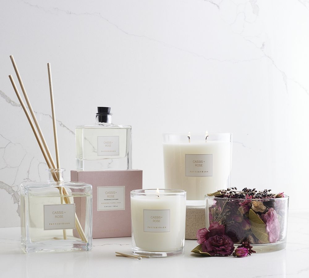 Signature Scent Collection - Cassis & Rose Large Candle - 22 oz