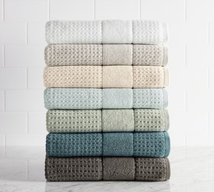 blomus caro バスタオル ワッフル ２枚 € 110程 Blomus Caro Waffle Towel | Pottery Barn