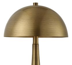 Damon Metal Table Lamp (16")