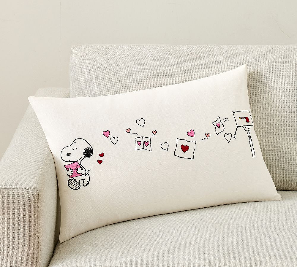 Peanuts Snoopy™ Hearts Lumbar Pillow Cover | Pottery Barn
