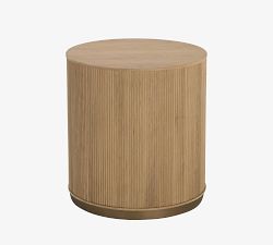 Meadowview Round Side Table (22")